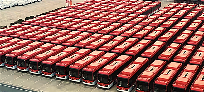 Elétricos Yutong entregues em agosto para operação